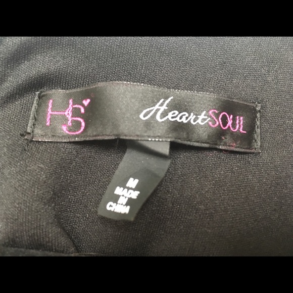 Women’s Formal Lace Dress - Picture 3 of 3